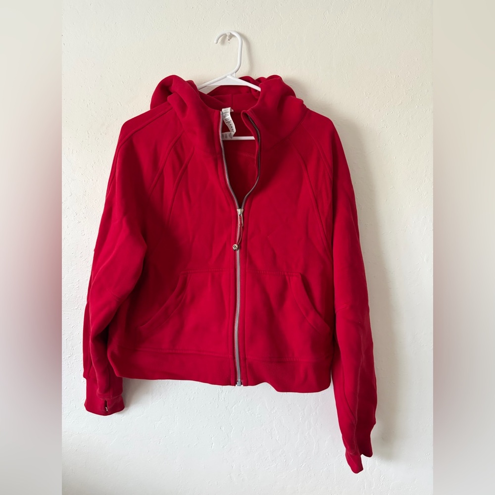 Like new Lululemon Scuba Oversized Full-Zip
Dark Red